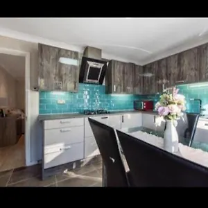Apartamento Rainbow Quays, Londres